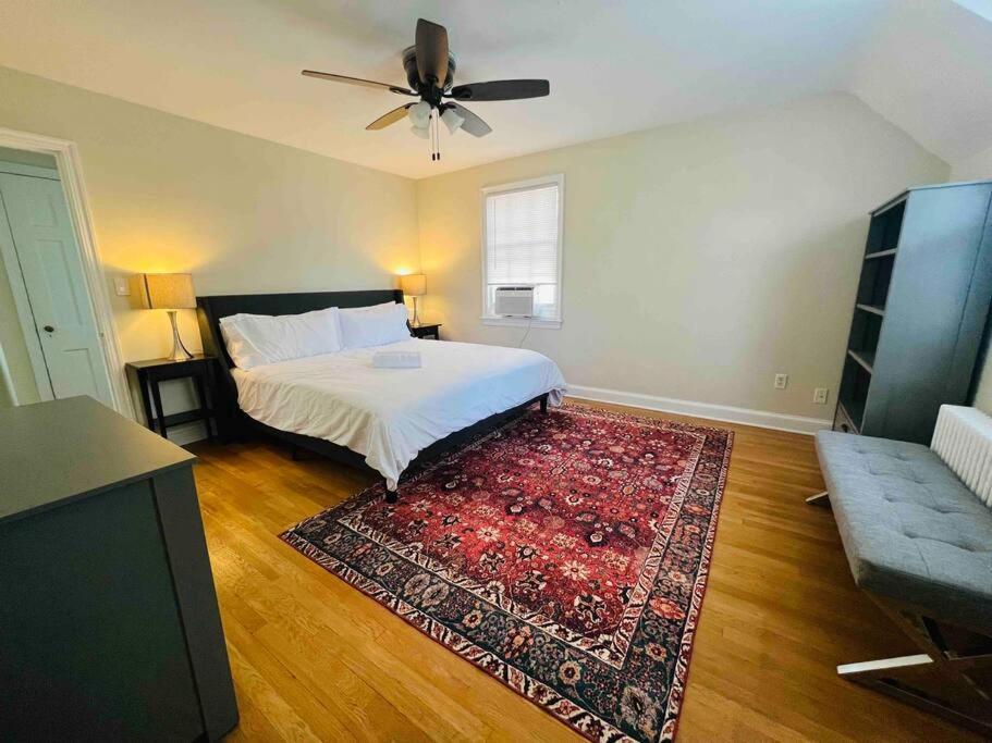 Dc'S Best Location 4 Bed With Parking Walk To Metro And Nightlife Bethesda Row Chevy Chase Exterior photo