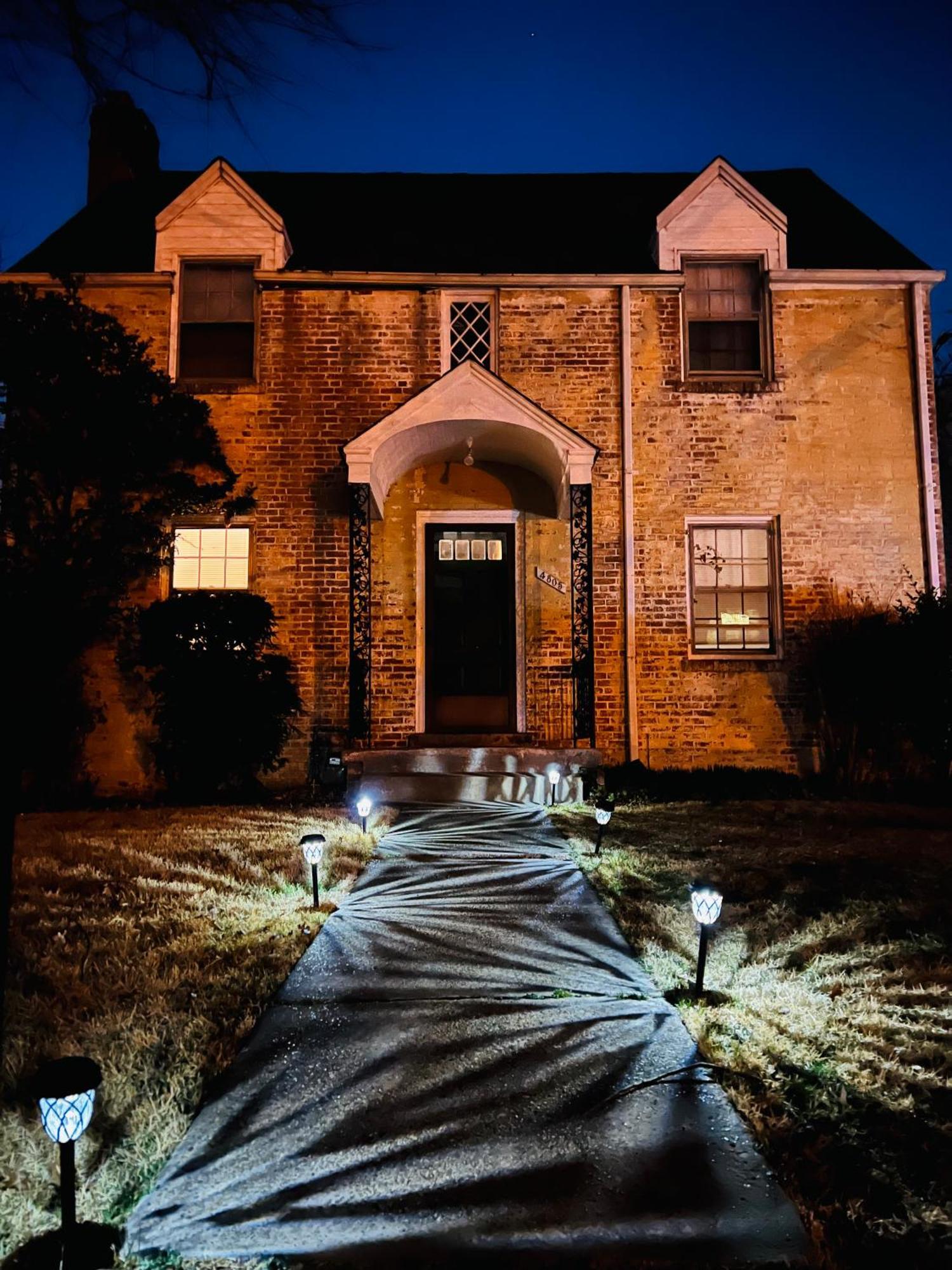 Dc'S Best Location 4 Bed With Parking Walk To Metro And Nightlife Bethesda Row Chevy Chase Exterior photo